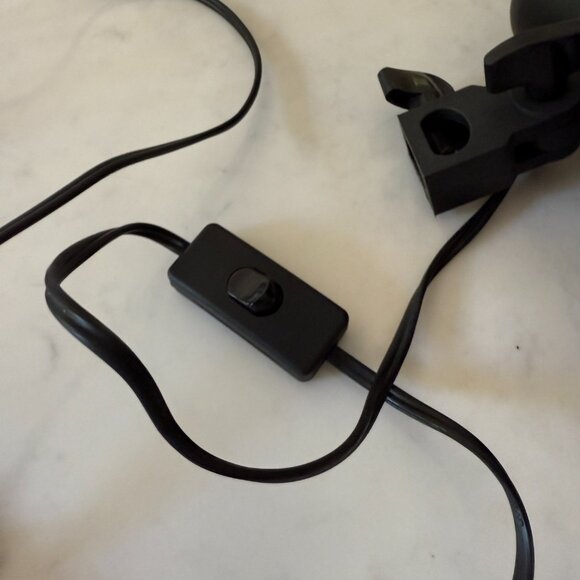 Studio Clip-On Light - Picture 3 of 6